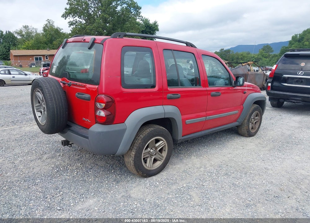 2005 JEEP LIBERTY SPORT VIN: 1J4GL48K95W501910