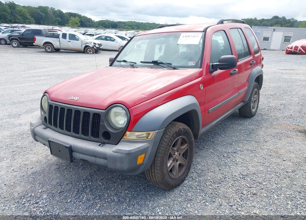 2005 JEEP LIBERTY SPORT VIN: 1J4GL48K95W501910