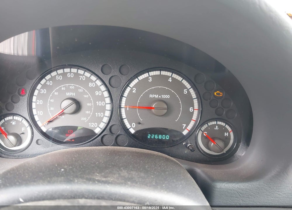 2005 JEEP LIBERTY SPORT VIN: 1J4GL48K95W501910