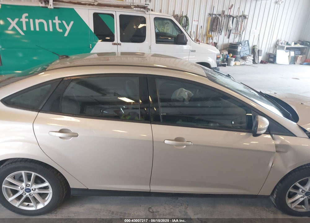 2017 FORD FOCUS VIN: 1FADP3F28HL203628