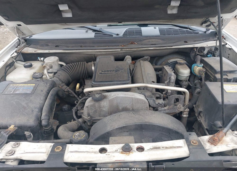 2008 CHEVROLET TRAILBLAZER LT VIN: 1GNDT13S482152009