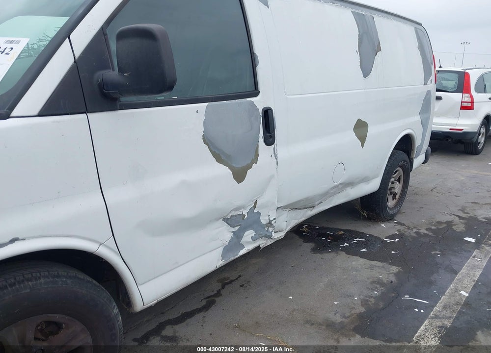 2006 CHEVROLET EXPRESS WORK VAN VIN: 1GCFG15X761213046
