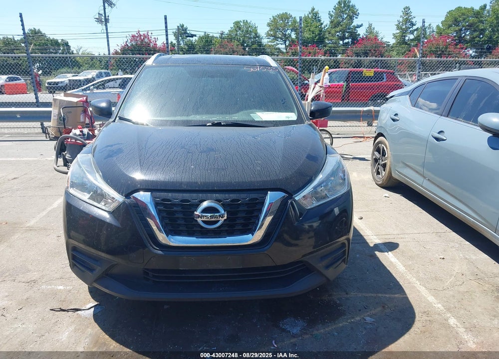 2019 NISSAN KICKS SV VIN: 3N1CP5CU8KL507533