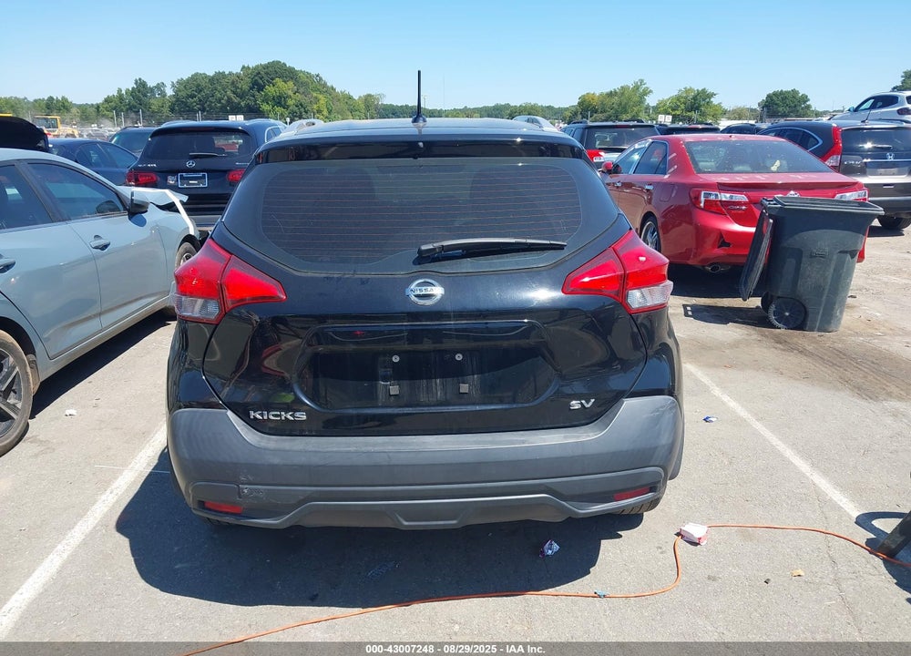 2019 NISSAN KICKS SV VIN: 3N1CP5CU8KL507533