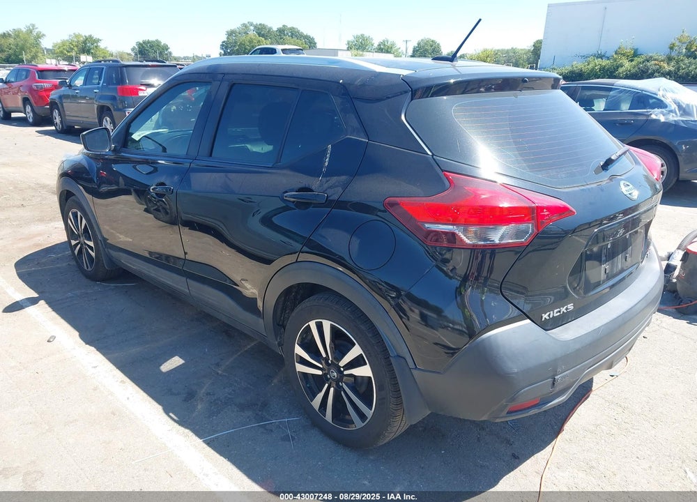 2019 NISSAN KICKS SV VIN: 3N1CP5CU8KL507533