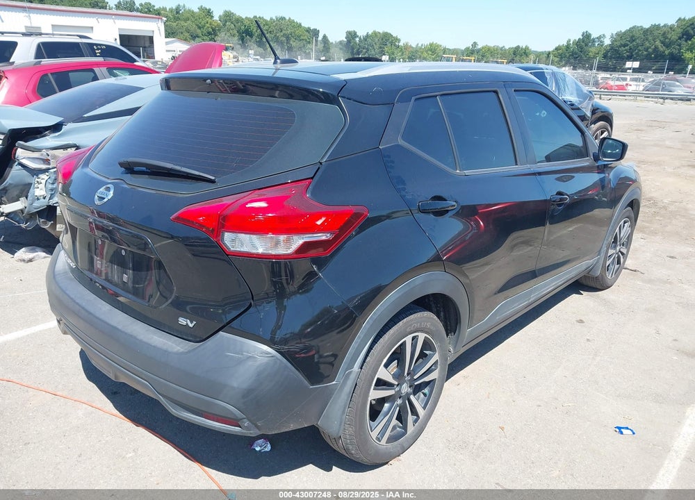 2019 NISSAN KICKS SV VIN: 3N1CP5CU8KL507533
