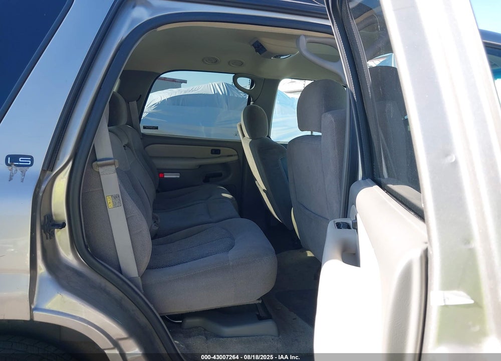 2001 CHEVROLET TAHOE LS VIN: 1GNEC13T91R213297