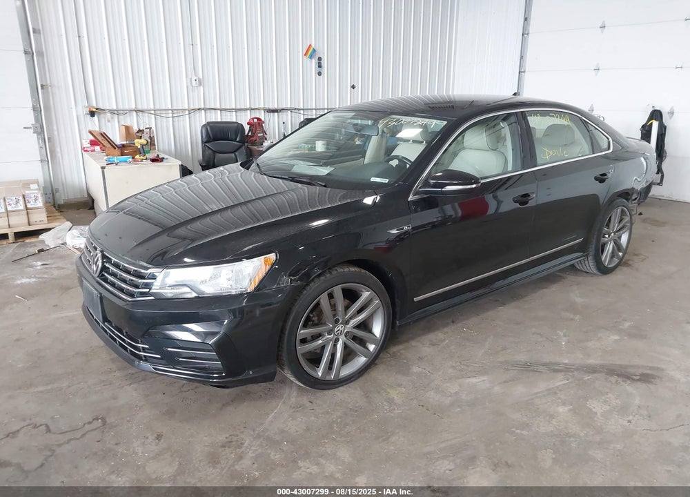 2017 VOLKSWAGEN PASSAT VIN: 1VWDT7A38HC063106