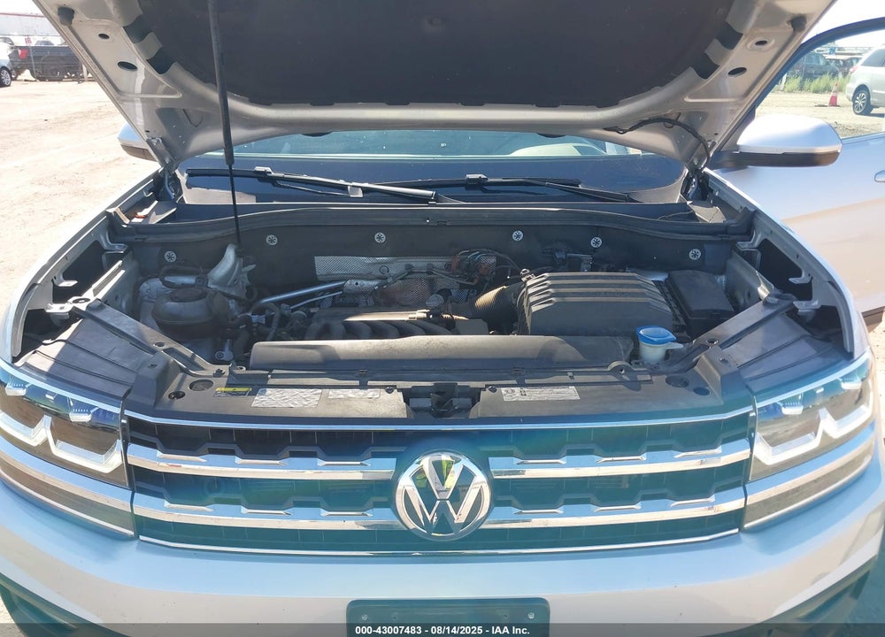 2019 VOLKSWAGEN ATLAS VIN: 1V2DR2CA2KC533264