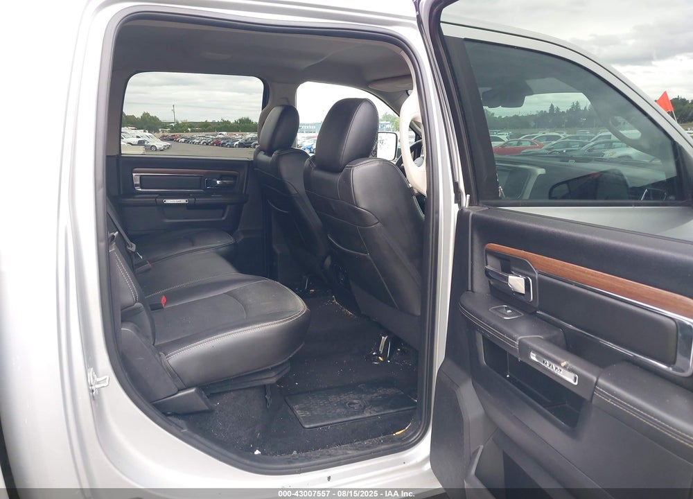 2015 RAM 2500 LAIE VIN: 3C6UR5KLXFG581952