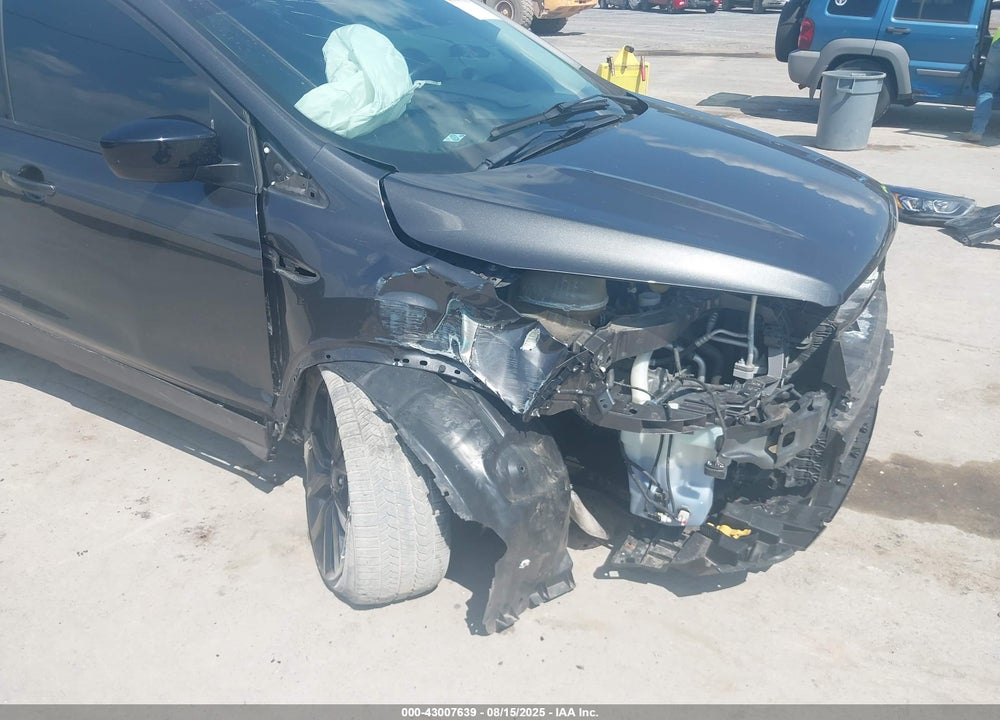 2018 FORD ESCAPE VIN: 1FMCU9GD6JUC01308
