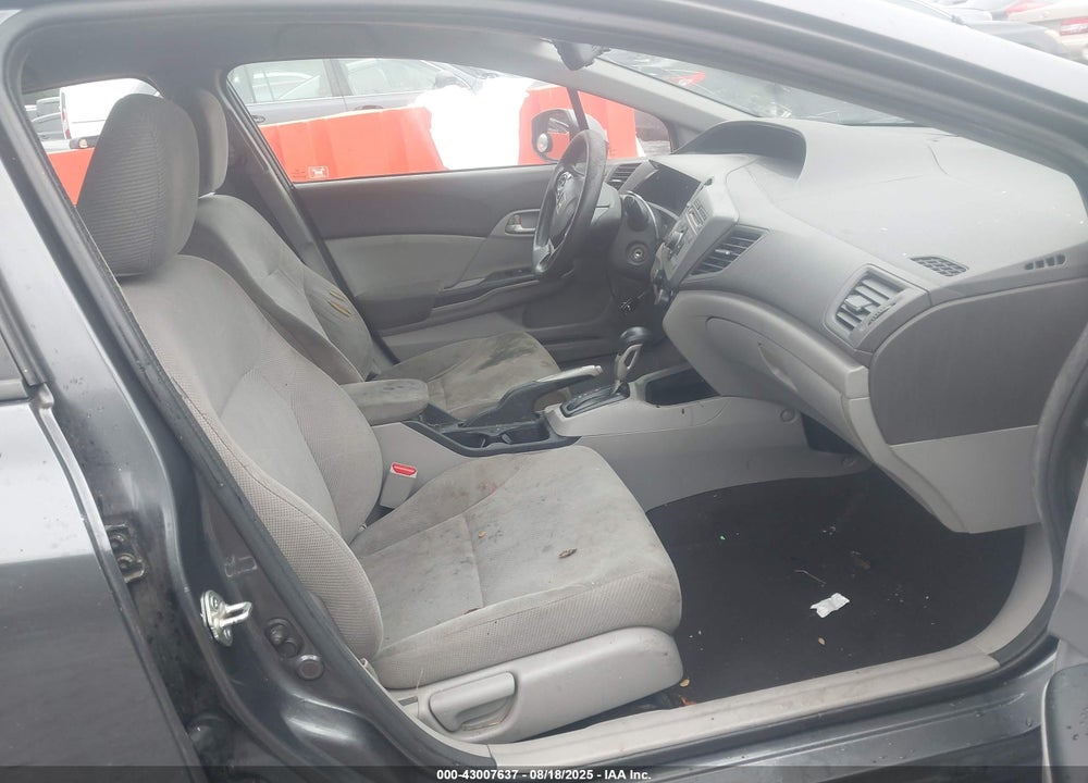 2012 HONDA CIVIC VIN: 2HGFB2F58CH561938