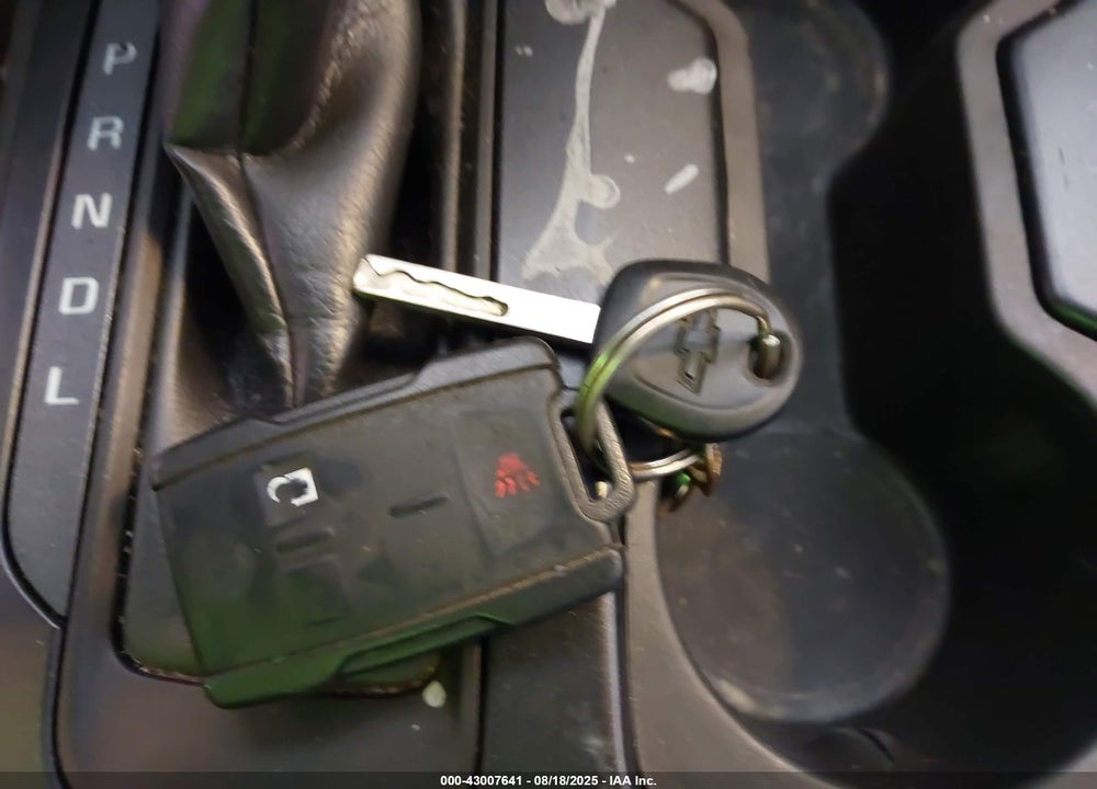 2019 CHEVROLET COLORADO VIN: 1GCGTBEN0K1216806
