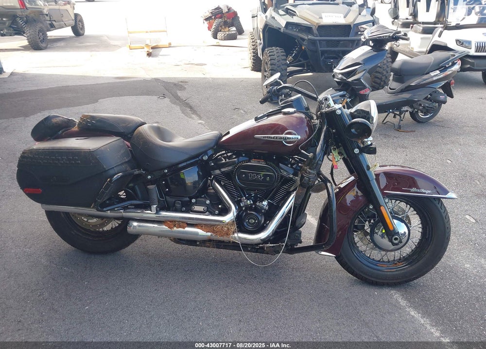 2018 HARLEY-DAVIDSON FLHCS HERITAGE CLASSIC 114 VIN: 1HD1YBK1XJC039336