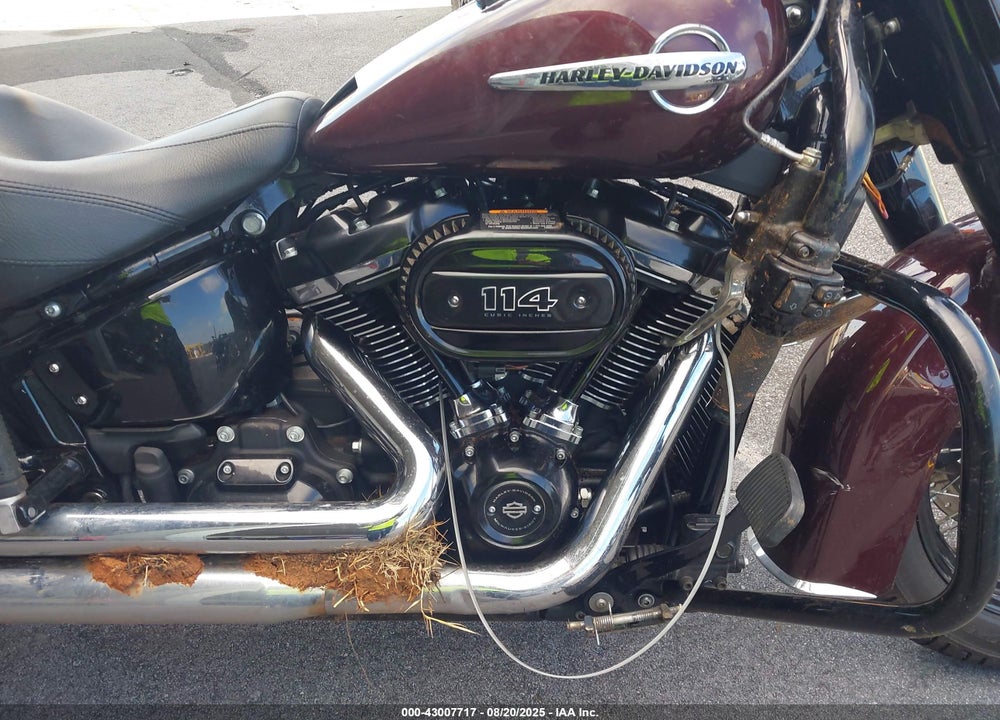 2018 HARLEY-DAVIDSON FLHCS HERITAGE CLASSIC 114 VIN: 1HD1YBK1XJC039336