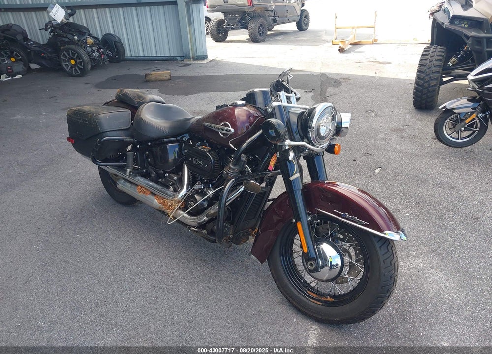 2018 HARLEY-DAVIDSON FLHCS HERITAGE CLASSIC 114 VIN: 1HD1YBK1XJC039336