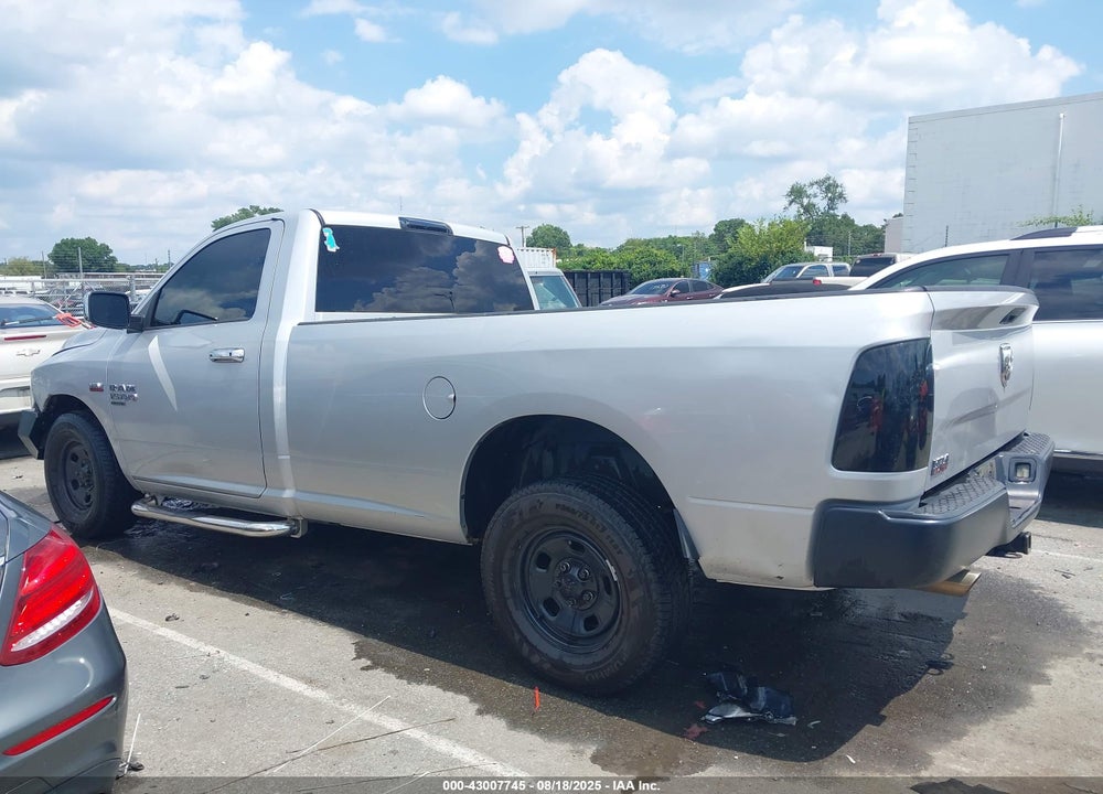 2019 RAM 1500 CLASSIC TRADESMAN 4X2 8' BOX VIN: 3C6JR6DT1KG507674