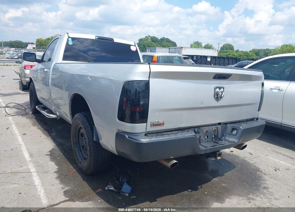 2019 RAM 1500 CLASSIC TRADESMAN 4X2 8' BOX VIN: 3C6JR6DT1KG507674