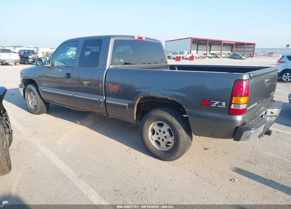 2002 CHEVROLET SILVERADO 1500 LS VIN: 2GCEK19TX21169954
