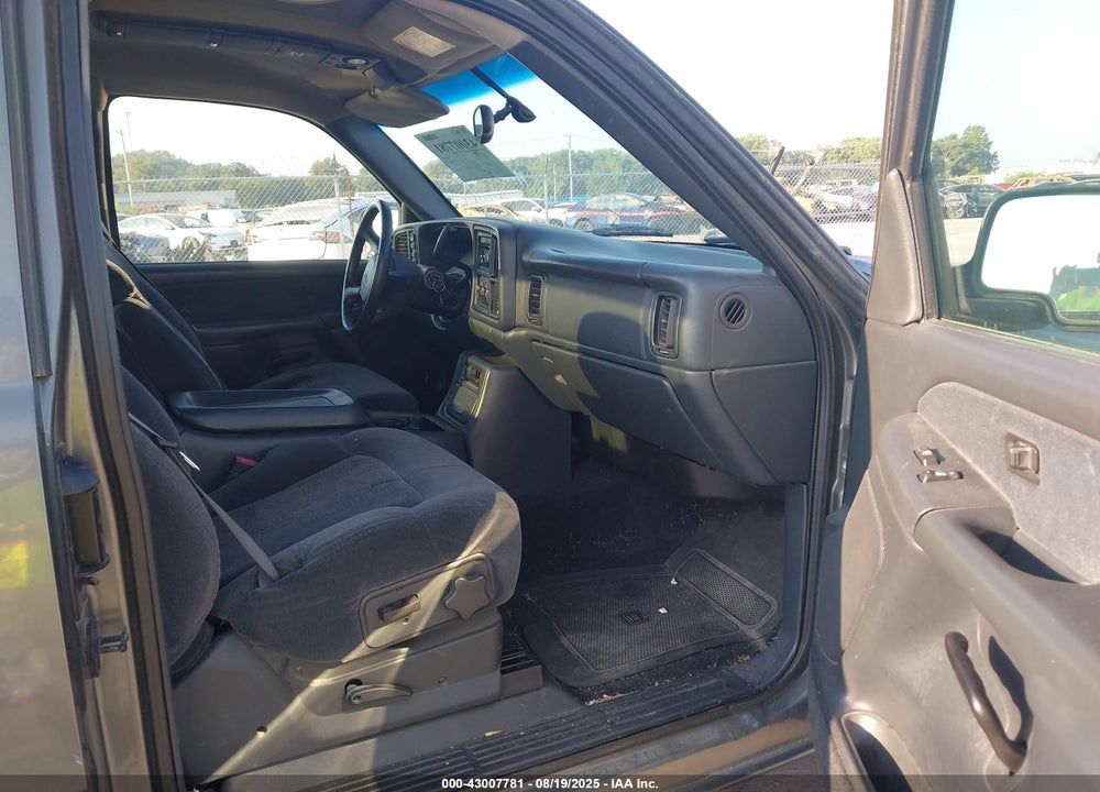2002 CHEVROLET SILVERADO 1500 LS VIN: 2GCEK19TX21169954