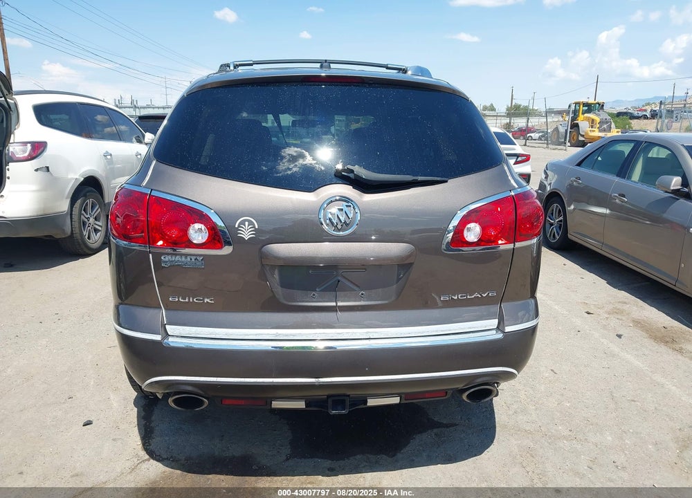 2011 BUICK ENCLAVE VIN: 5GAKVAED0BJ344521
