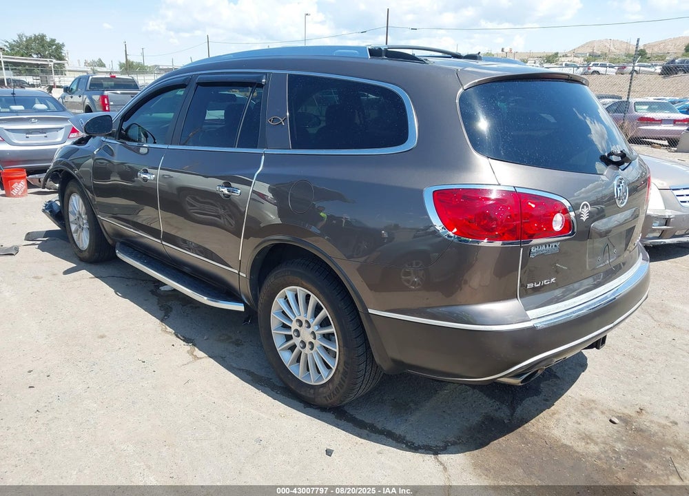 2011 BUICK ENCLAVE VIN: 5GAKVAED0BJ344521