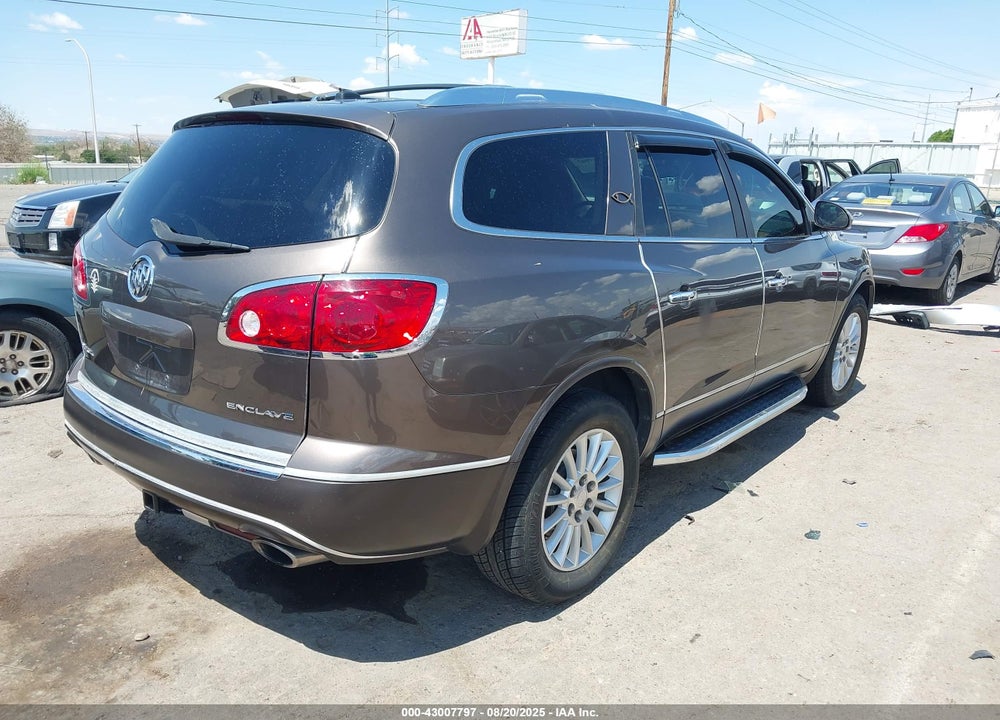 2011 BUICK ENCLAVE VIN: 5GAKVAED0BJ344521