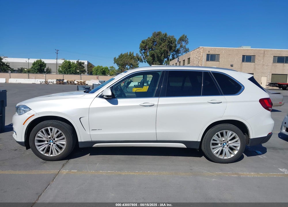 2016 BMW X5 VIN: 5UXKR0C52G0S87968