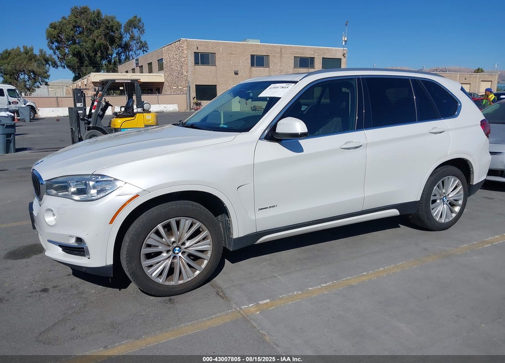 2016 BMW X5 VIN: 5UXKR0C52G0S87968