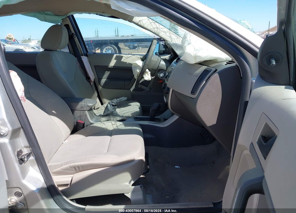 2009 FORD FOCUS VIN: 1FAHP34N79W264886