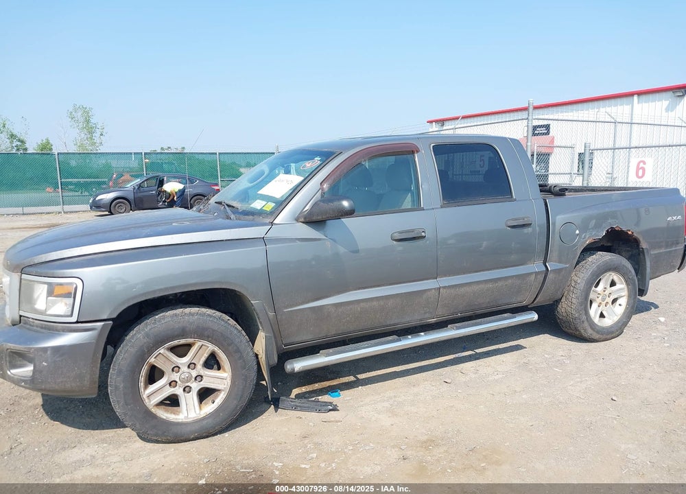 2011 RAM DAKOTA VIN: 1D7RW3GK7BS712890