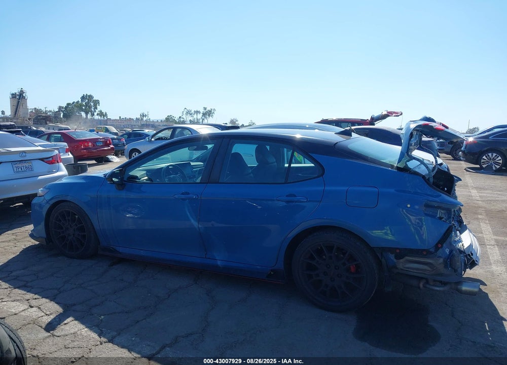 2022 TOYOTA CAMRY VIN: 4T1KZ1AK7NU065296