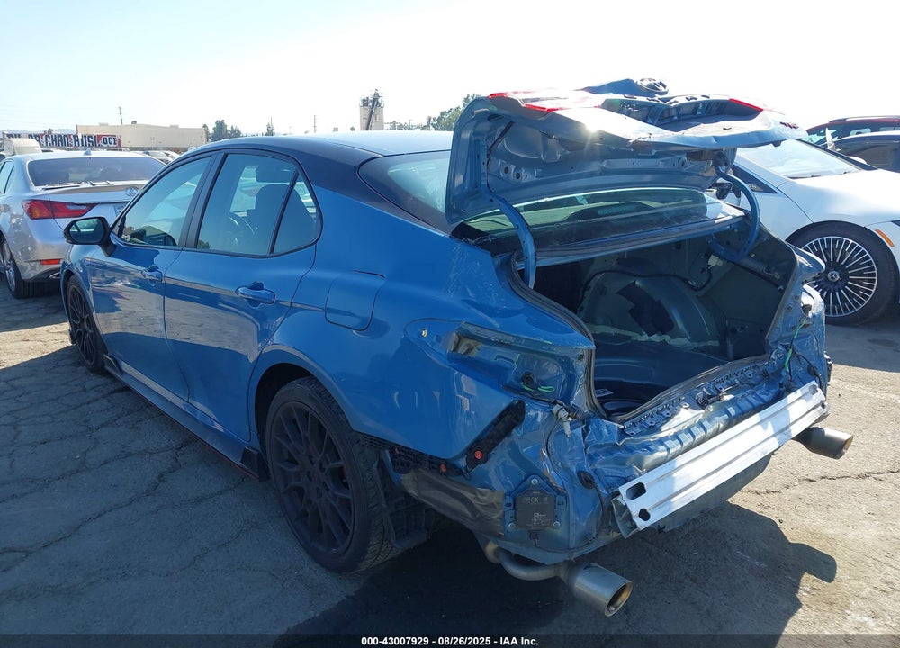 2022 TOYOTA CAMRY VIN: 4T1KZ1AK7NU065296