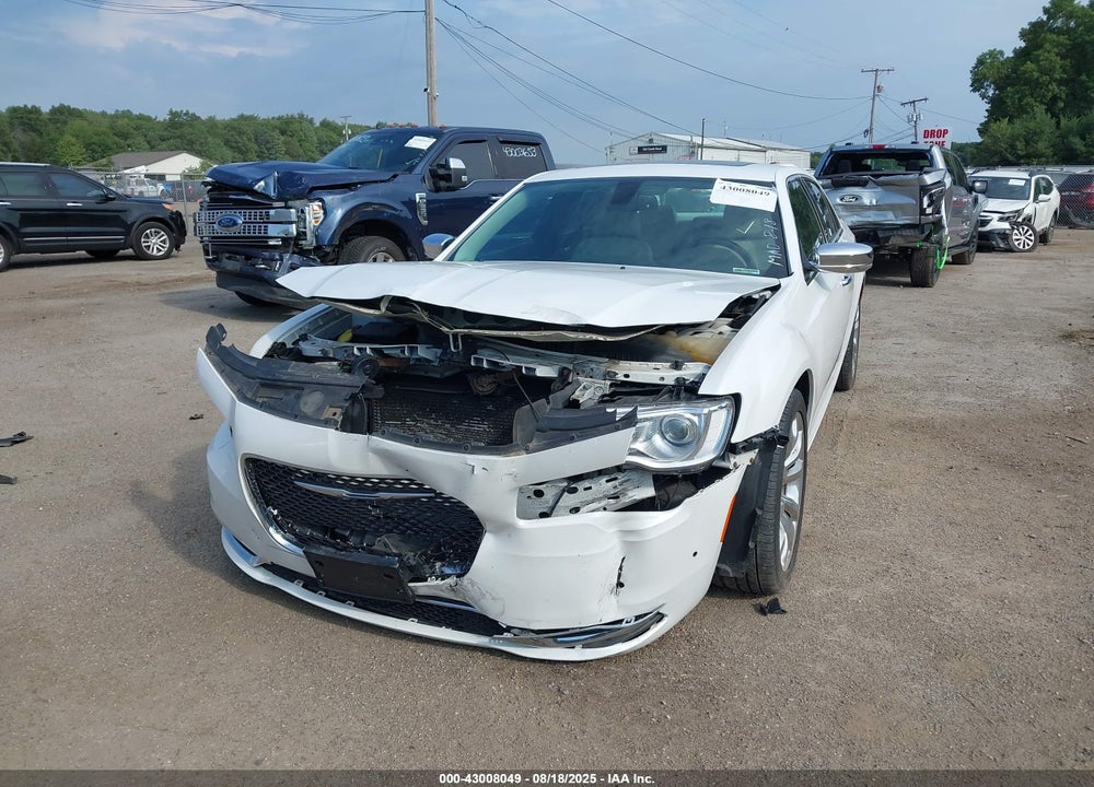 2015 CHRYSLER 300 VIN: 2C3CCAEG2FH772766