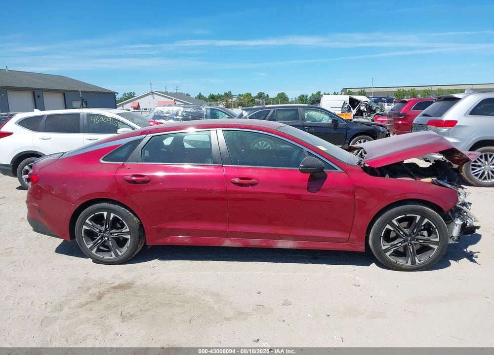 2022 KIA K5 VIN: 5XXG64J28NG158273