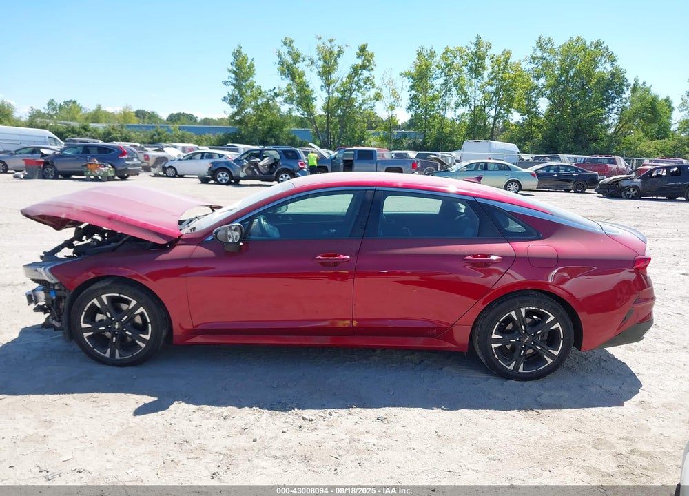 2022 KIA K5 VIN: 5XXG64J28NG158273