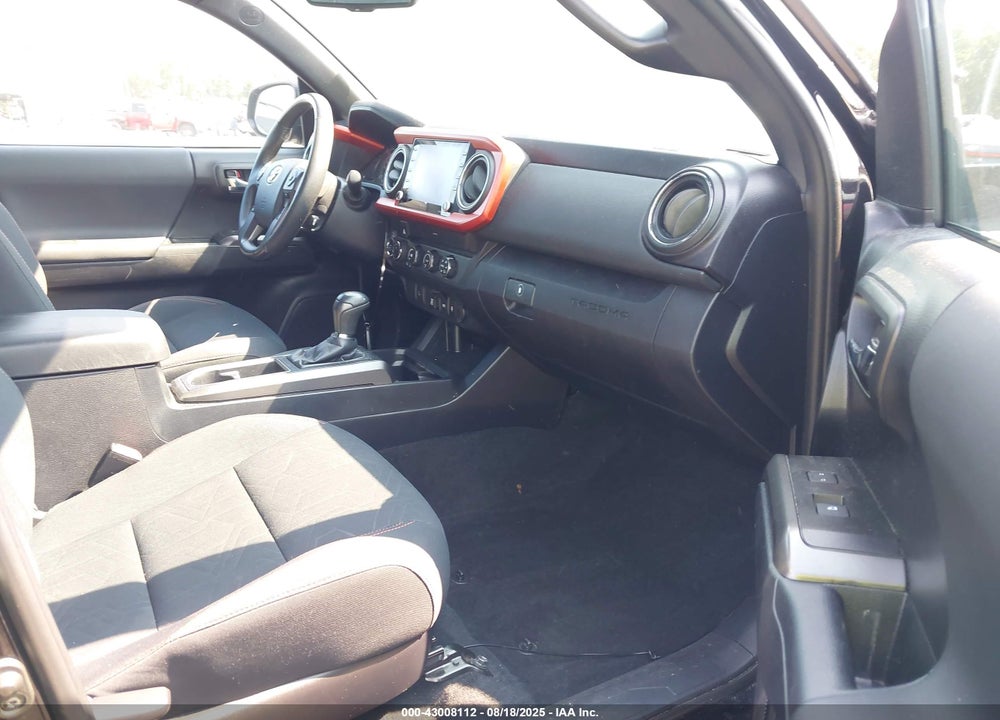 2020 TOYOTA TACOMA VIN: 5TFCZ5AN2LX235148