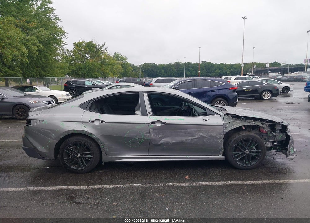 2025 TOYOTA CAMRY SE VIN: 4T1DBADK8SU512884