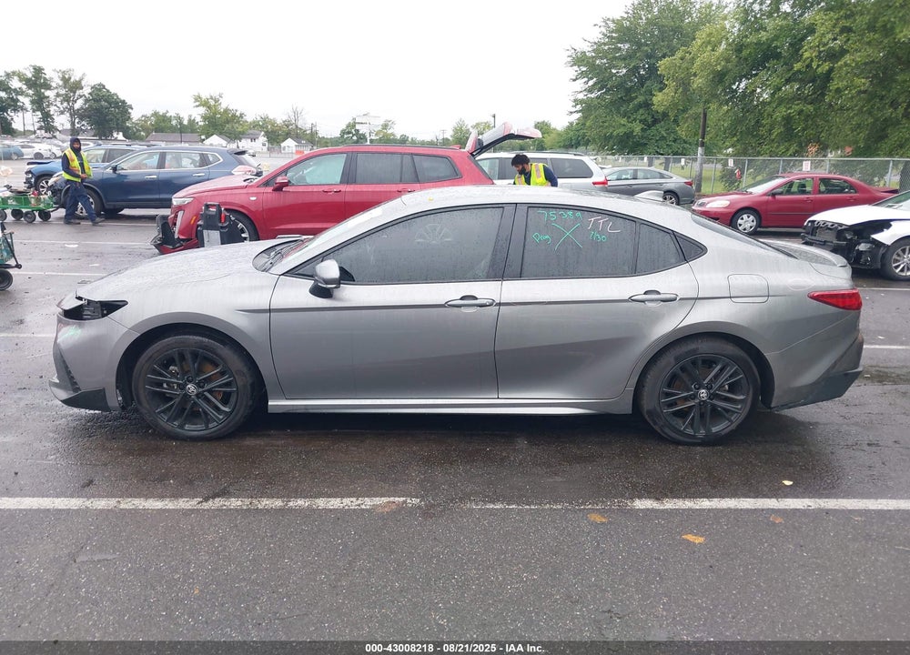 2025 TOYOTA CAMRY SE VIN: 4T1DBADK8SU512884