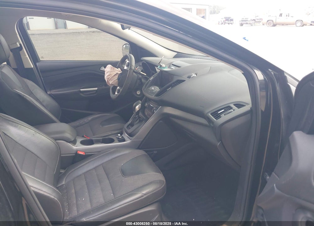 2015 FORD ESCAPE VIN: 1FMCU9G92FUB58203