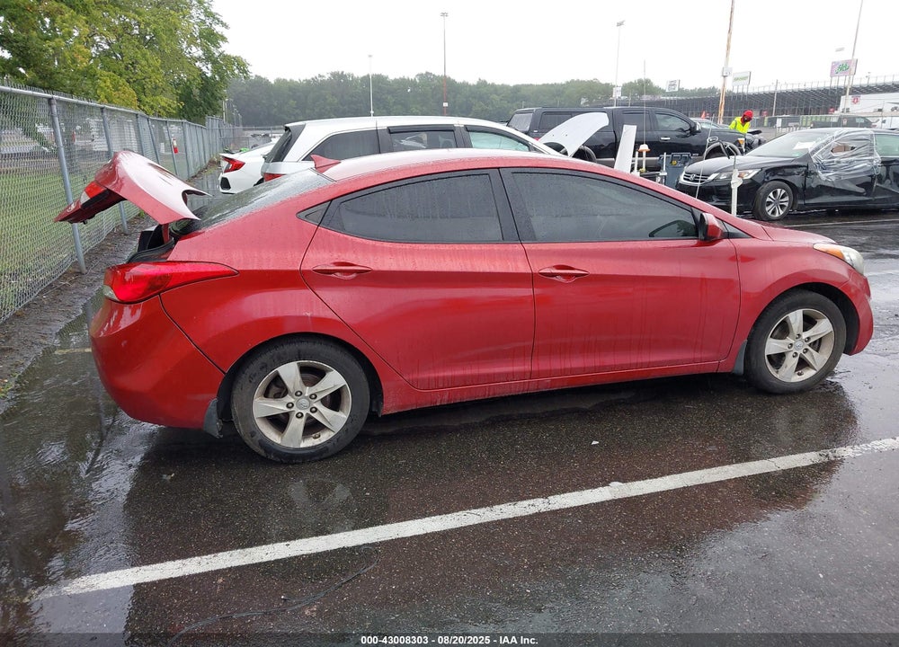 2013 HYUNDAI ELANTRA GLS VIN: KMHDH4AE1DU624394