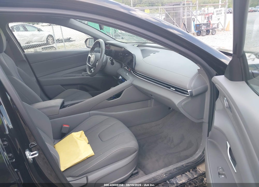 2024 HYUNDAI ELANTRA VIN: KMHLS4DG3RU764884