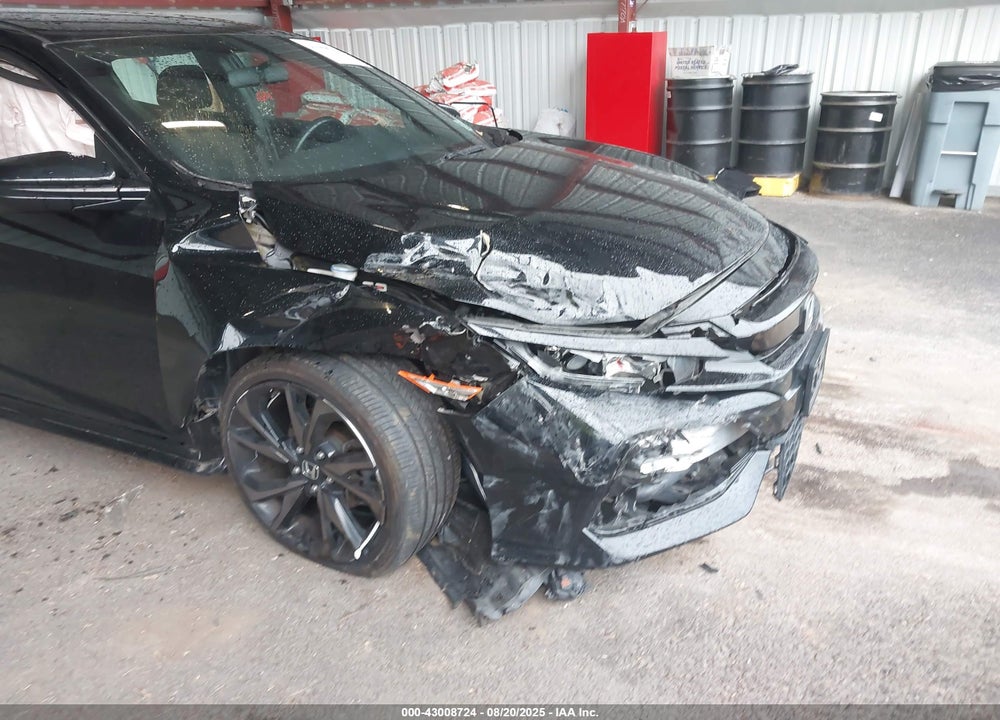 2018 HONDA CIVIC VIN: SHHFK7H43JU428313