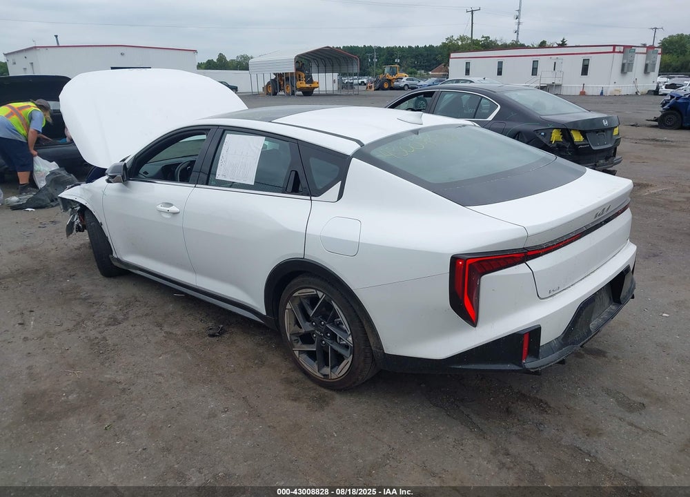 2025 KIA K4 VIN: 3KPFW4DE3SE127535