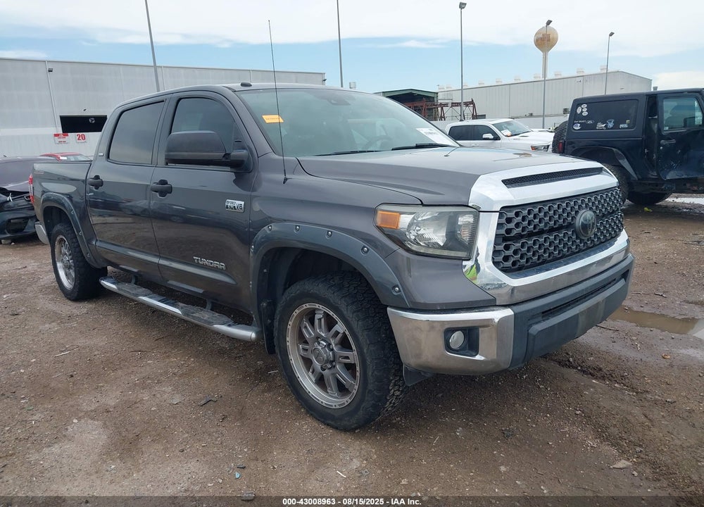 2018 TOYOTA TUNDRA SR5 5.7L V8 VIN: 5TFDW5F12JX689920