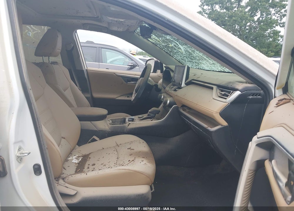 2019 TOYOTA RAV4 VIN: 2T3N1RFV0KW078061