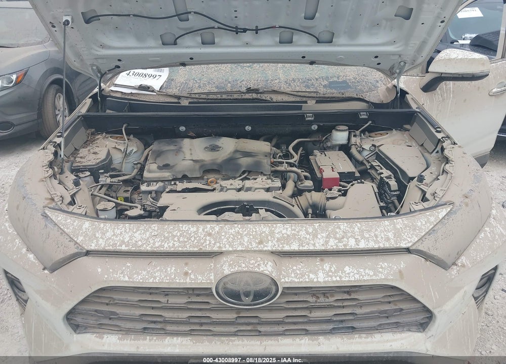2019 TOYOTA RAV4 VIN: 2T3N1RFV0KW078061