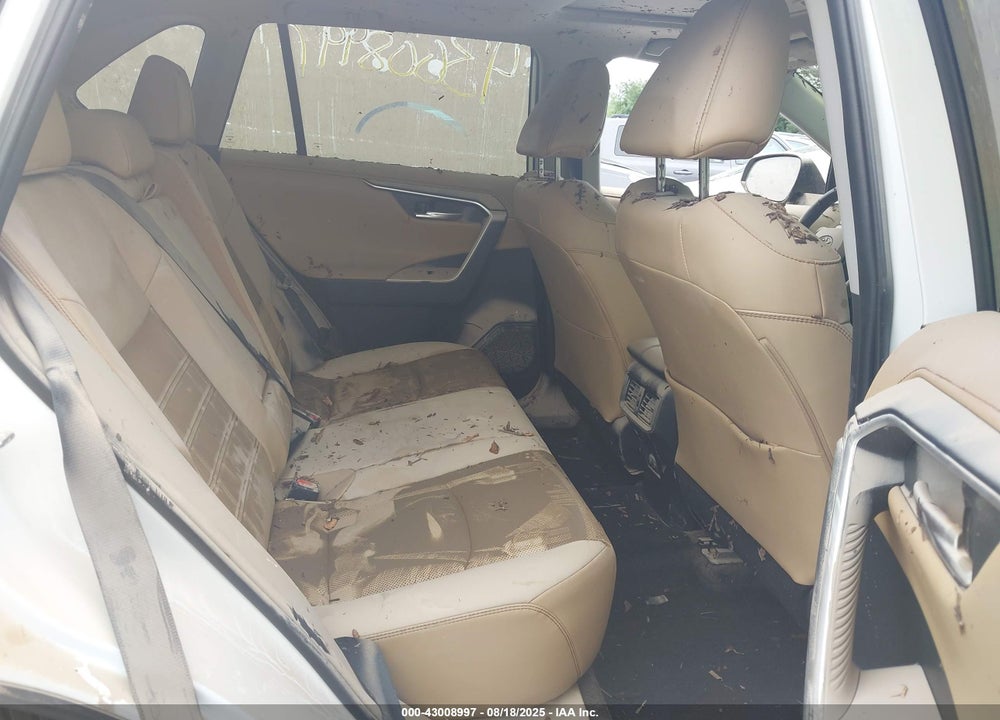 2019 TOYOTA RAV4 VIN: 2T3N1RFV0KW078061