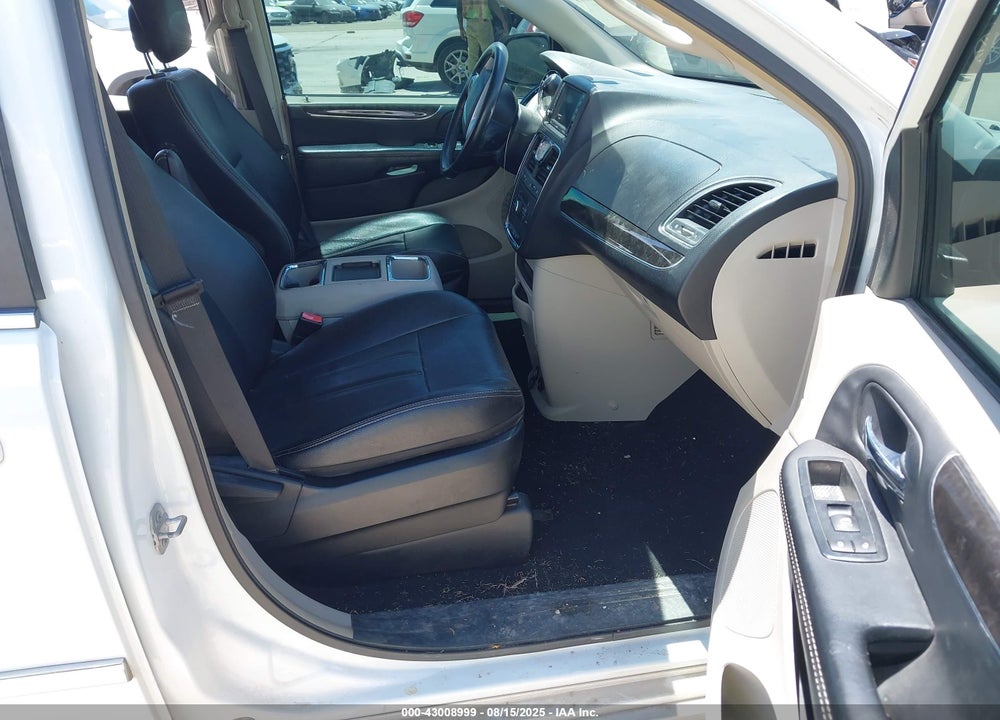 2014 CHRYSLER TOWN & COUNTRY TOURING VIN: 2C4RC1BG5ER445247