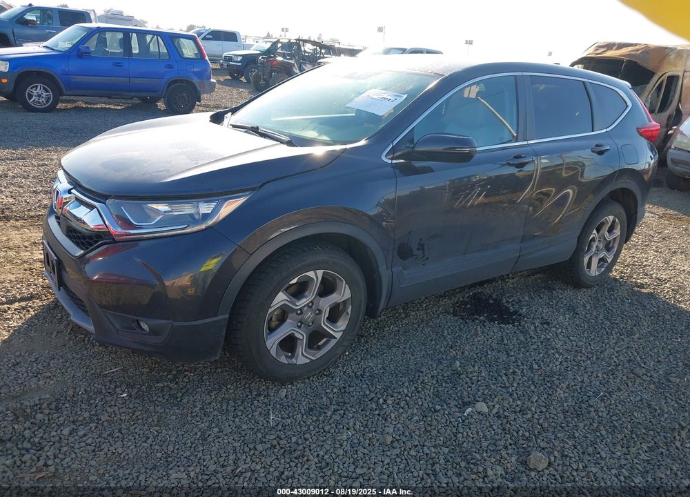 2018 HONDA CR-V VIN: 2HKRW2H83JH628036